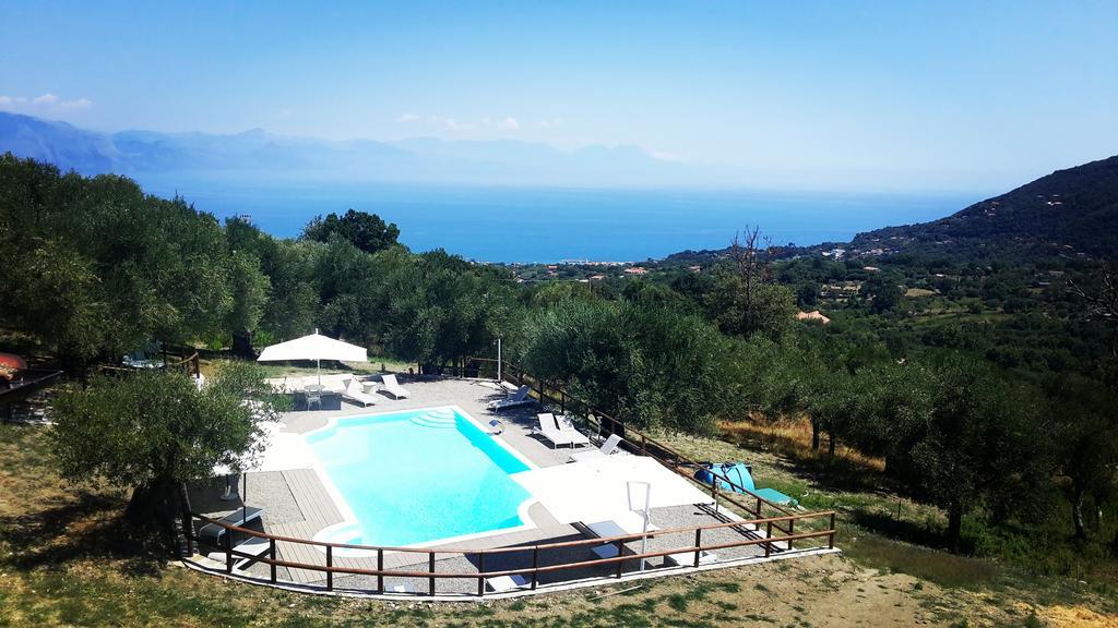 Tenuta Terre Di Bosco Oasi Di Relax Nel Cilento San Giovanni a Piro Luaran gambar
